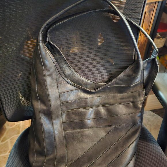 Latico Black Leather Hobo Bag - Picture 12 of 12